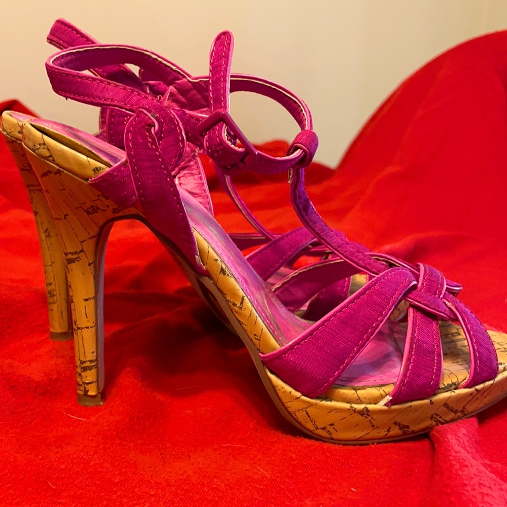 Fuchsia Strapey 4” stilettos